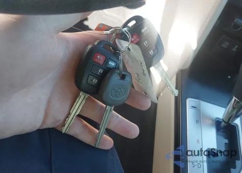 2013 Toyota Camry L/Se/Le/Xle z USA, uszkodzony, nr VIN 4T1BF1FK5DU713427